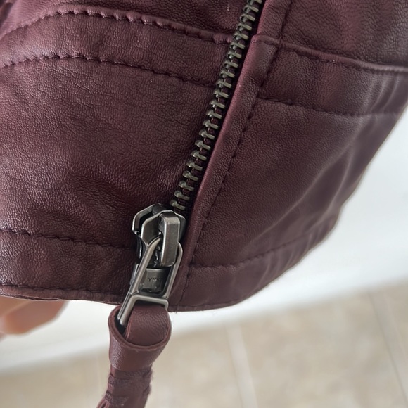 Aritzia x Mackage Kenya Leather Moto Jacket Size XS Maroon - Picture 4 of 13